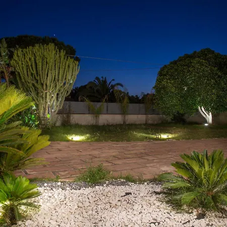 Ad Un Passo Dal Mare Villa Syracuse